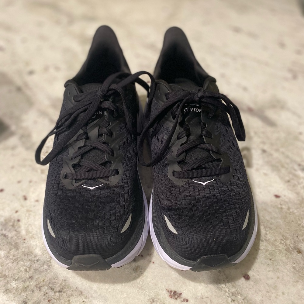 Brand New women’s Hoka Clifton 8